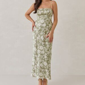 Park & Fifth Maxine Dress Size LL / Bianca